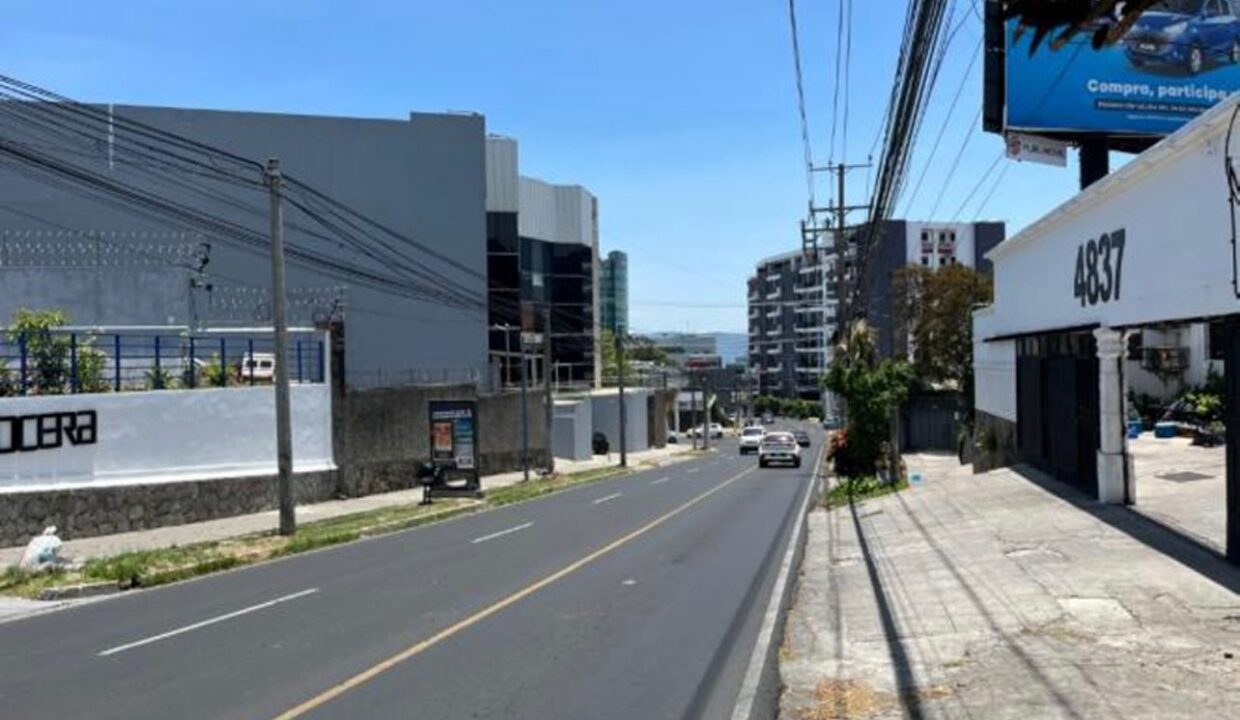 0a8d1471-c0a9-4adf-b95d-f6be124b81b7