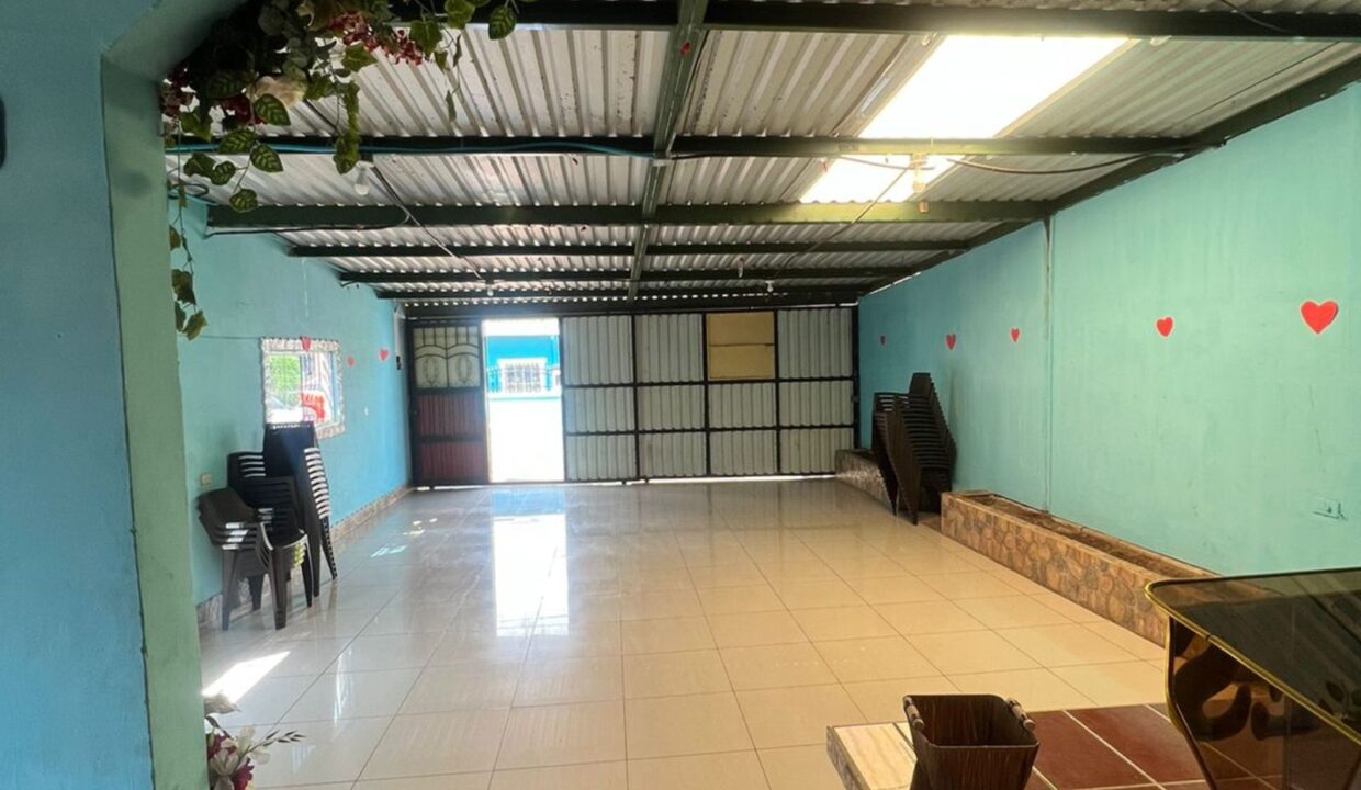 33468ff1-4c24-4784-a7b4-bcdd2755a829