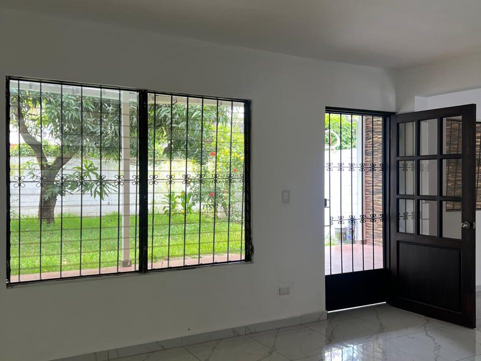 6ad6a08d-9a5c-44d1-9453-4a801d06b6f6