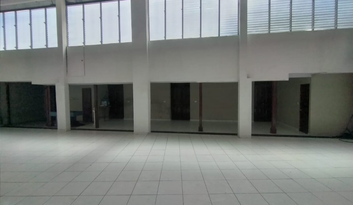 WhatsApp Image 2025-04-29 at 5.15.02 PM (2)