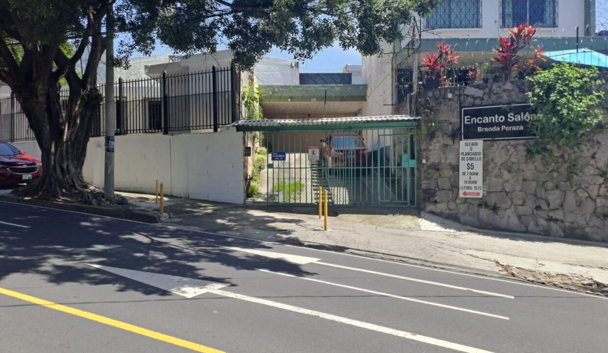 WhatsApp Image 2025-08-26 at 1.42.31 PM