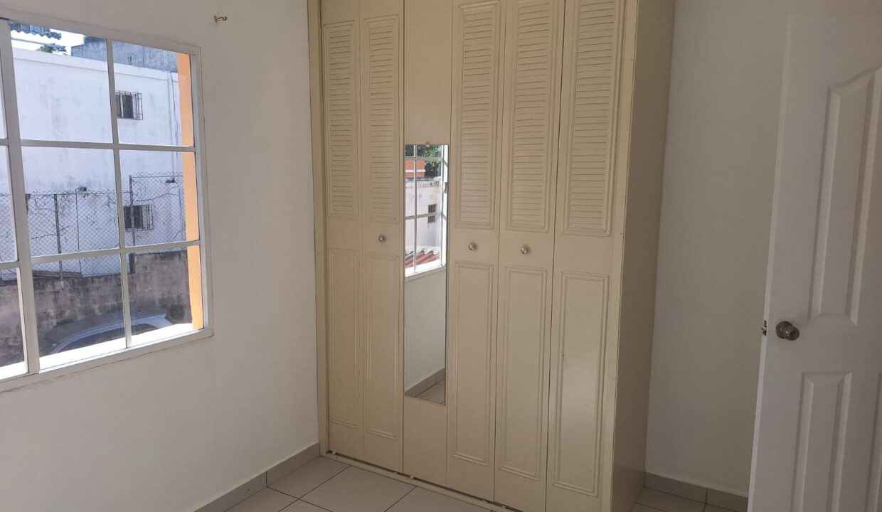 WhatsApp Image 2025-12-17 at 4.40.31 PM (2)