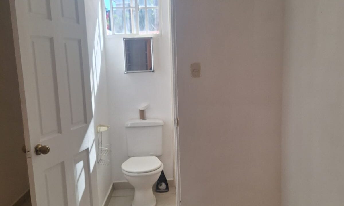 WhatsApp Image 2025-12-17 at 4.40.37 PM (3)