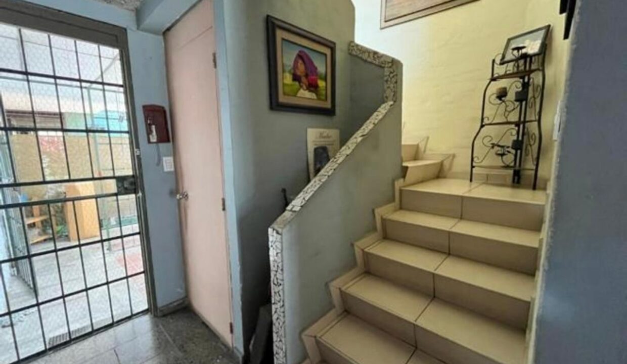 d8150c79-12ca-45f6-a240-2438b25eeb52